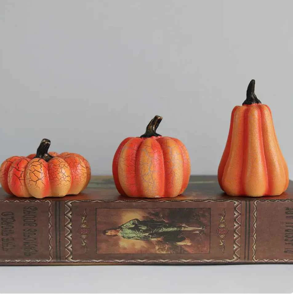 Halloween Pumpkin Lantern with LED Candle Lamp - Luminous Resin Simulation - Winima